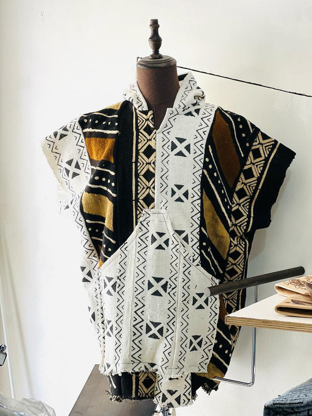 (Copy) Galma Men's Mudcloth Bogolan Hooded Poncho Shirt Unique Size L/XL TossokoClothing